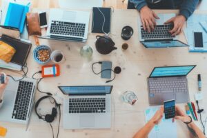 (Español) Procesos digitales de selección: Claves y herramientas (Español) Procesos digitales de selección: Claves y herramientas