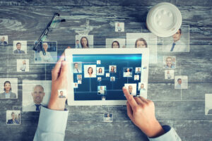 (Español) Influencia de las redes sociales en la selección de personal (Español) Influencia de las redes sociales en la selección de personal